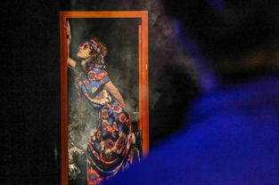 關(guān)于懸疑的作文開(kāi)頭