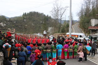 學(xué)校赴湘西考察報告(名師成就名校赴湘西學(xué)習(xí)考察報告)