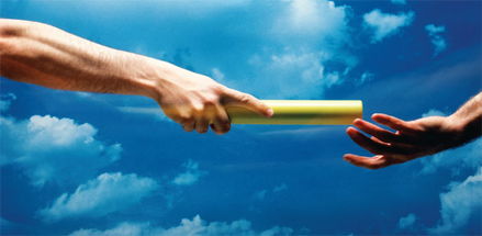 有形的接力棒作文開頭