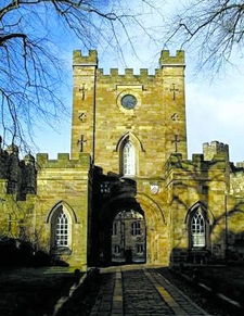 杜倫接受自考本科嗎