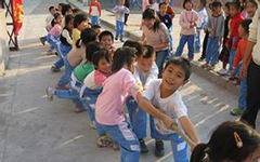 以愉快的校園生活為題的作文600字