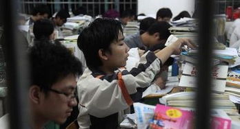 描寫校園上課下課的作文150字,校園上課下課作文三年級,描寫校園上課下課放學作文