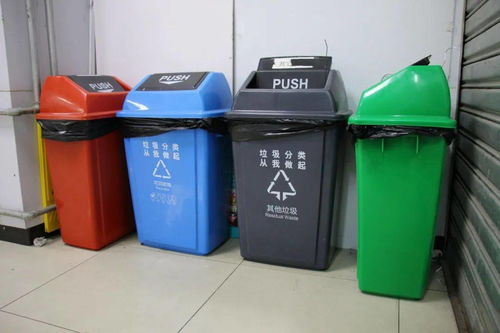 校園垃圾桶的對(duì)話作文600字6