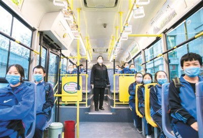 好久不見我的校園作文