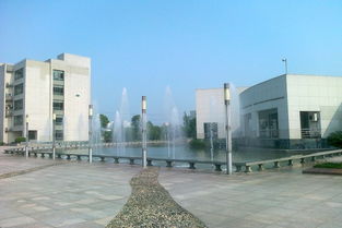 關(guān)于校園一角景色的作文200字作文三級