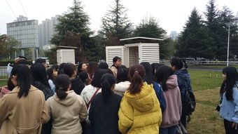 校園氣象站參觀作文