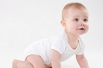 剛出生的孩子注意事項,剛出生孩子喂奶注意事項,孩子出生第一天注意事項