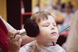 加盟兒童剪發(fā)注意事項