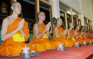 誦經(jīng)念佛注意事項(xiàng)