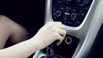 自動(dòng)擋換擋注意事項(xiàng),手動(dòng)擋換擋注意事項(xiàng),自行車換擋注意事項(xiàng)