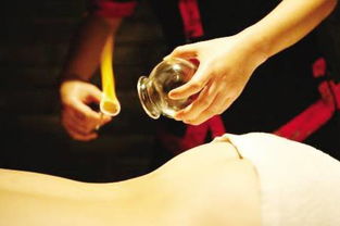 背部拔罐的注意事項和禁忌,拔罐的禁忌和注意事項,拔罐的操作流程及注意事項