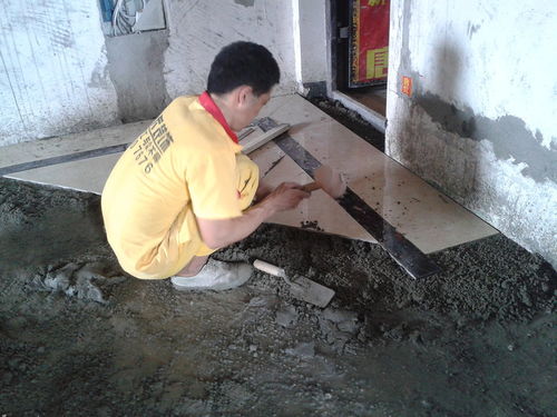 瀝青面層施工注意事項(xiàng),貼磚注意事項(xiàng),鋪磚注意事項(xiàng)