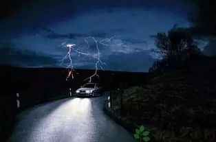 雷雨天氣騎車注意事項