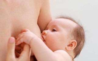 嬰兒吃奶時注意事項