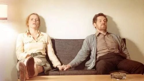 這樣的婚姻，只剩下互相忍受