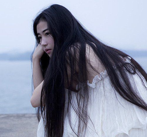 待我長發(fā)及腰