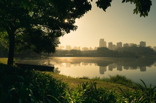 念奴嬌·避地溢江書(shū)于新亭原文、翻譯及賞析