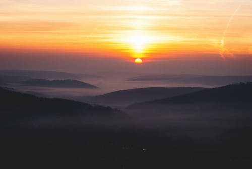 輕叩詩歌的大門作文300字集錦七篇
