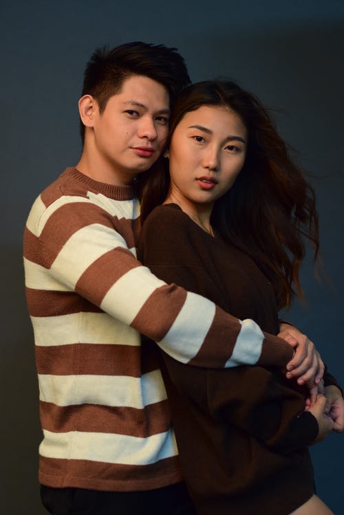 五年級(jí)英語作文May  Day