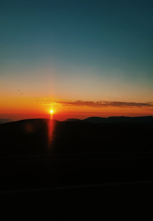 詭異陰陽(yáng)風(fēng)水師小說(shuō)李一兩梁先生夏陌全本閱讀