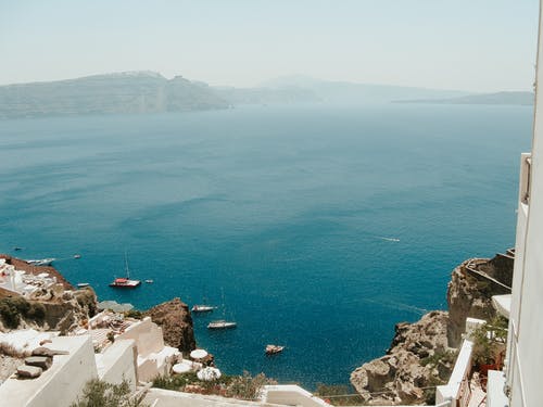 外婆的懷抱現(xiàn)代詩歌 外婆的懷抱現(xiàn)代詩歌