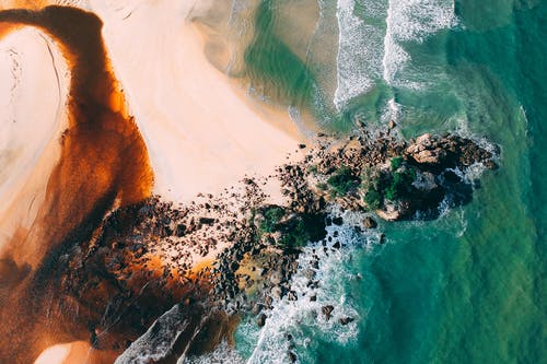 人教版五年級上冊二單元作文二十年后回故鄉(xiāng)（18）