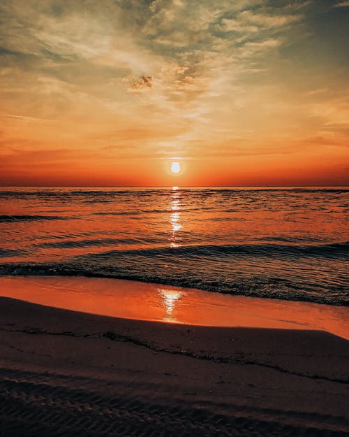 2021年精選有哲理的生活語(yǔ)句摘錄35句