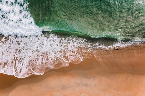 五年級(jí)英語(yǔ)作文Dragon  Boat  Festival