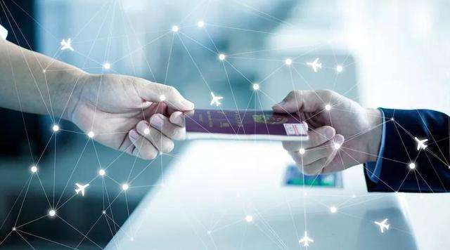 電商不是互聯(lián)網(wǎng)買賣嗎？為什么地產(chǎn)開發(fā)商買房時(shí)說(shuō)電商5萬(wàn)抵10萬(wàn)，他這個(gè)電商是什么意思？希望內(nèi)行的科