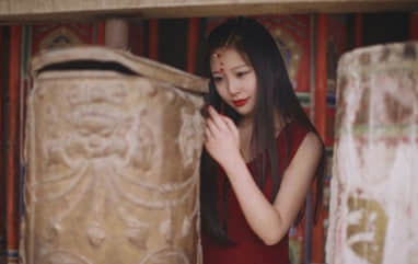 適合發(fā)朋友圈的經(jīng)典句子 總有一句適合你（70條）