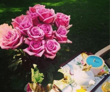 朋友圈超火的經(jīng)典句子(62條) 朋友圈超火的經(jīng)典句子(62條)