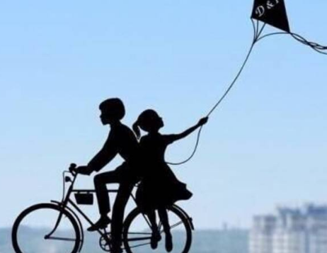 社會現實簡潔精辟的經典說說（70句）