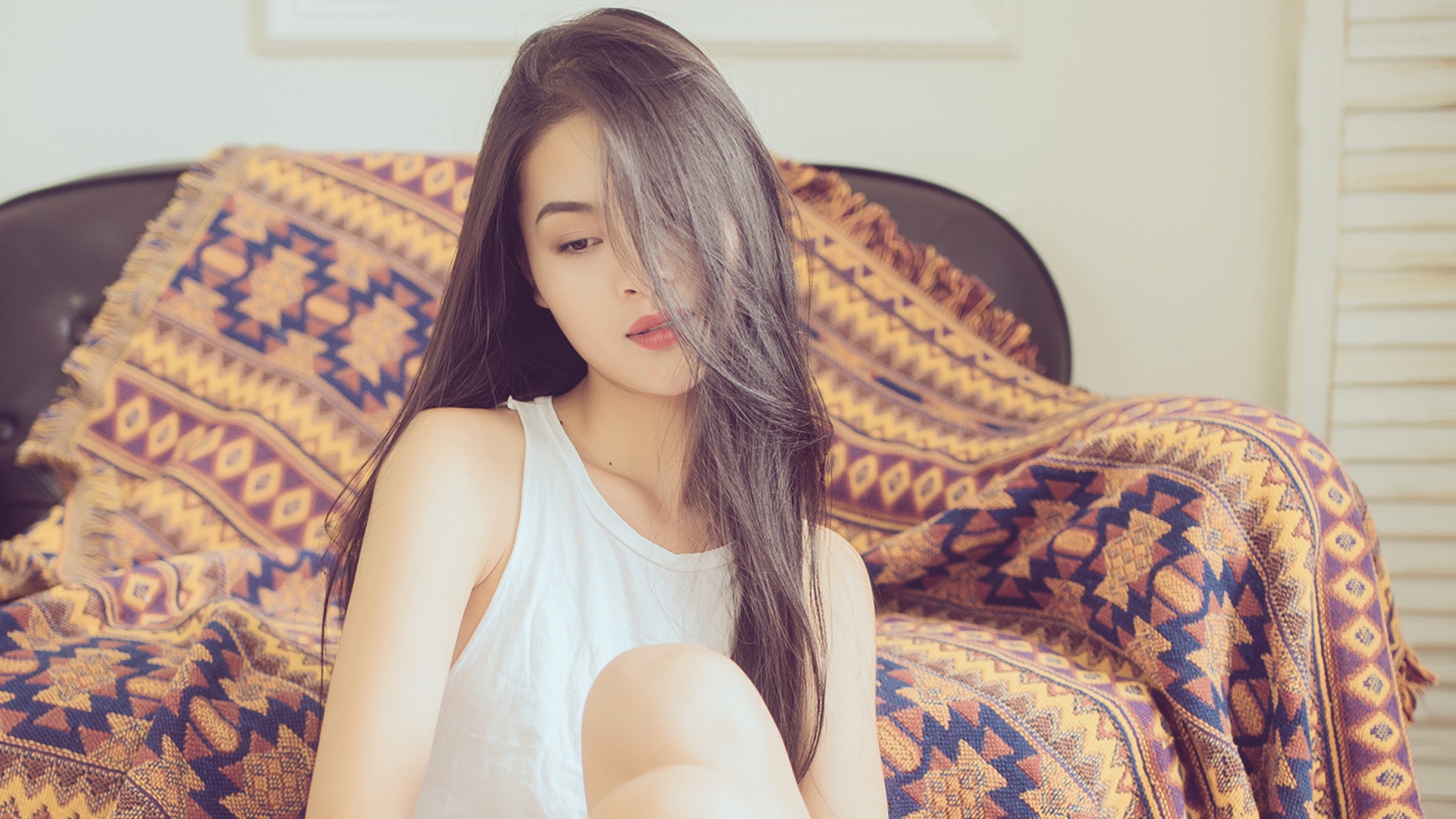 感情路上的經(jīng)典說說：適當(dāng)?shù)墓陋?dú)往往會(huì)讓你更強(qiáng)大