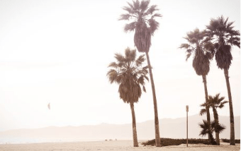 空間傷感說說看完哭了的那種